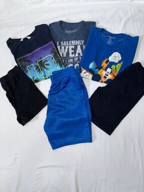 Bundle of 6 Boys Graphic Tees & Shorts